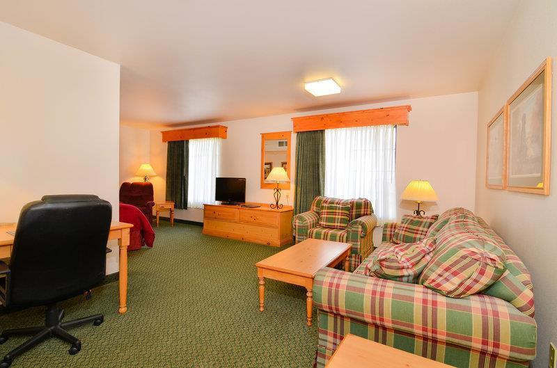 Best Western Yellowstone Crossing Laurel Kamer foto